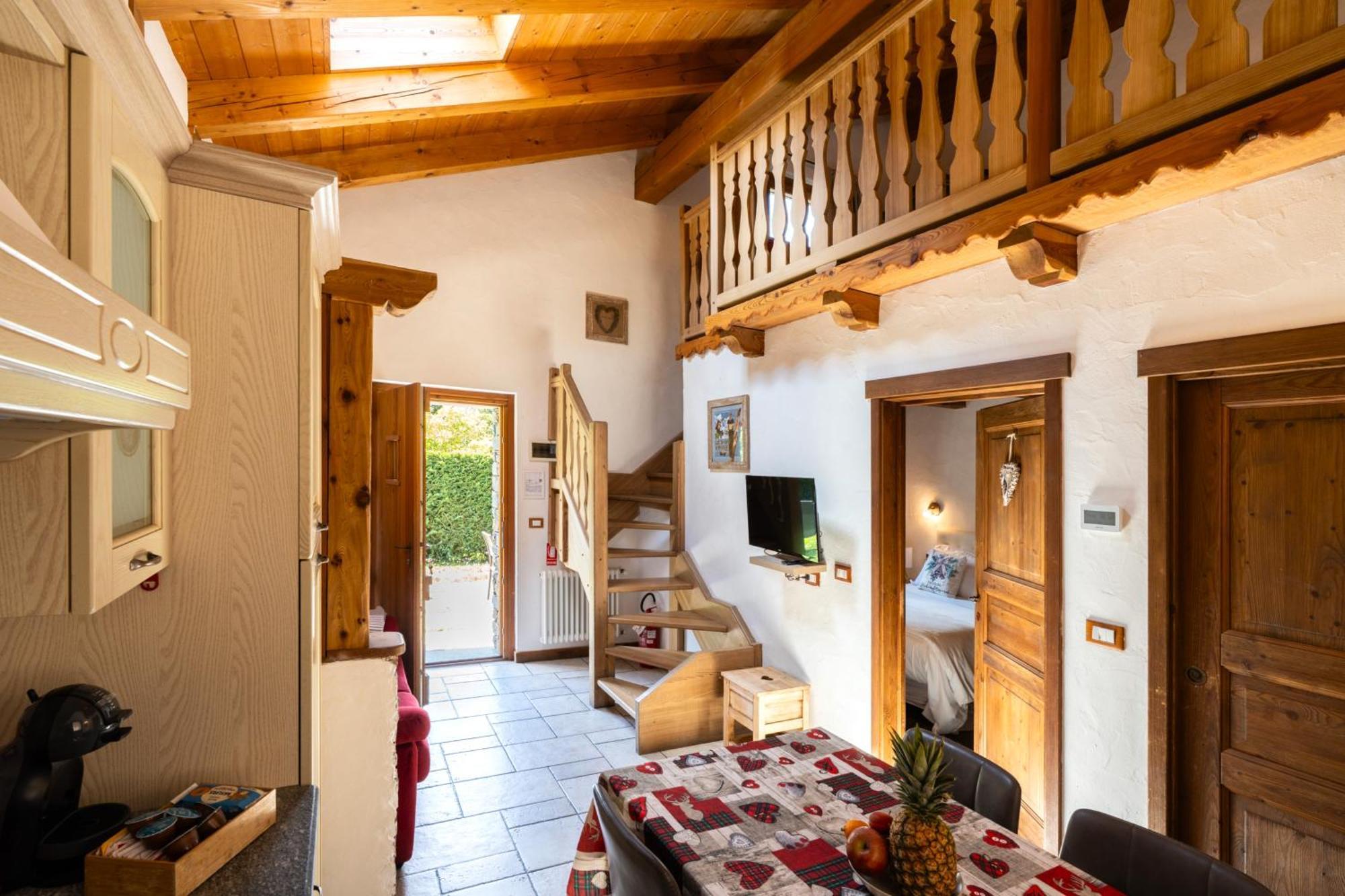 Bijoux Des Alpes - Mont Blanc Village La Salle Exteriér fotografie