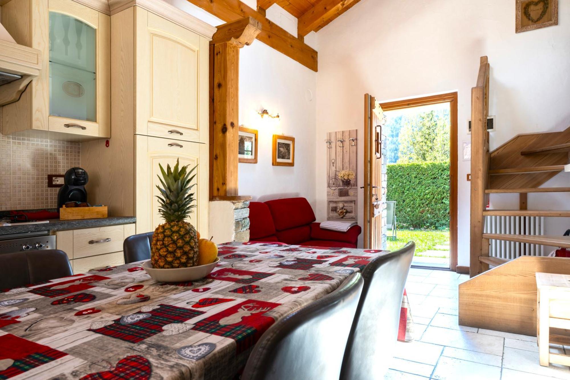 Bijoux Des Alpes - Mont Blanc Village La Salle Exteriér fotografie